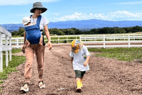 滝川クリステルと息子二人